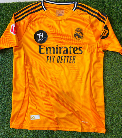 Uniforme Real Madrid 3ra Equipación 24/25