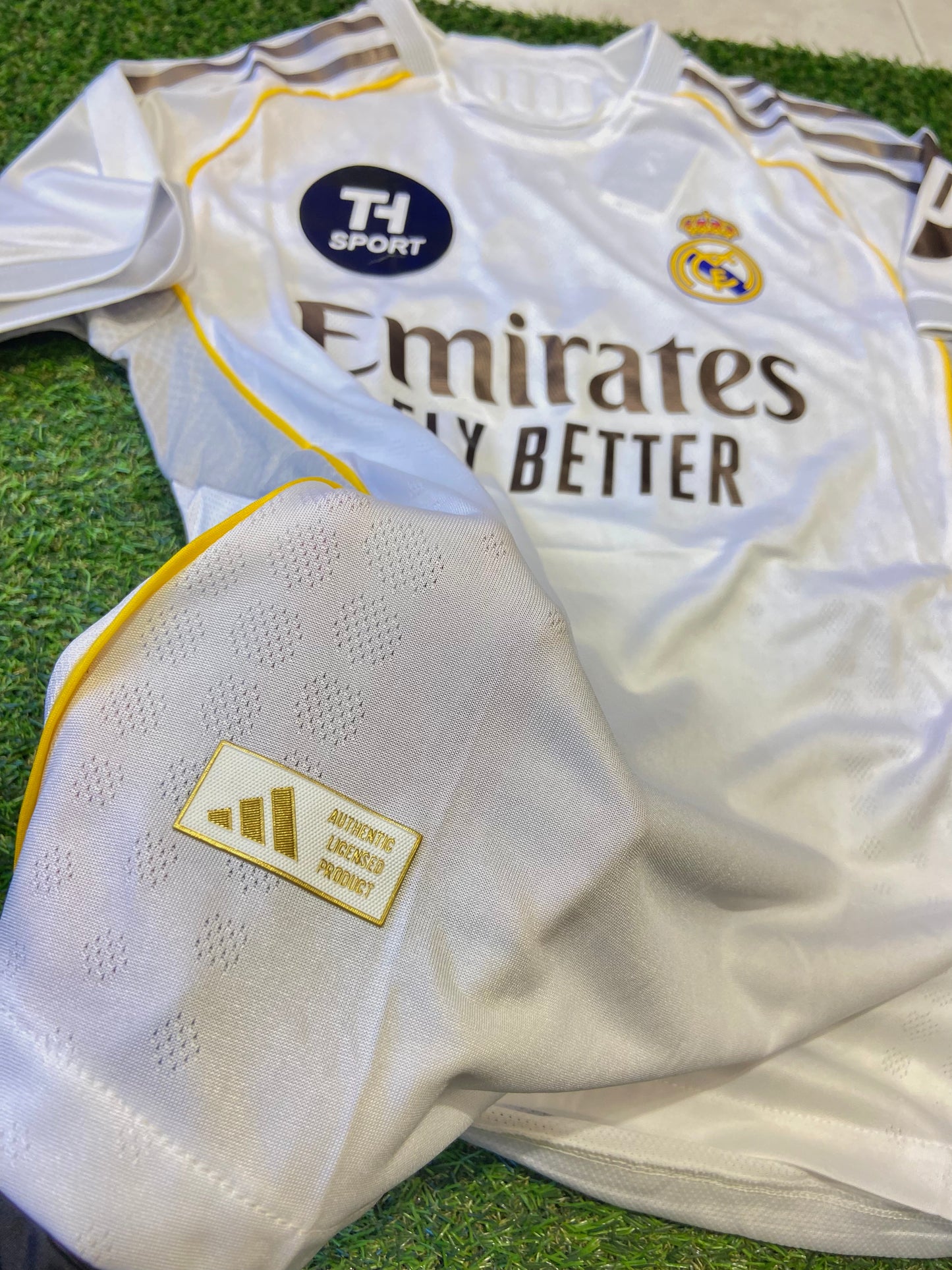 Camiseta Real Madrid Local 25/26 – Premium