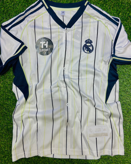Camiseta Real Madrid Estilo Beisbolera 2025