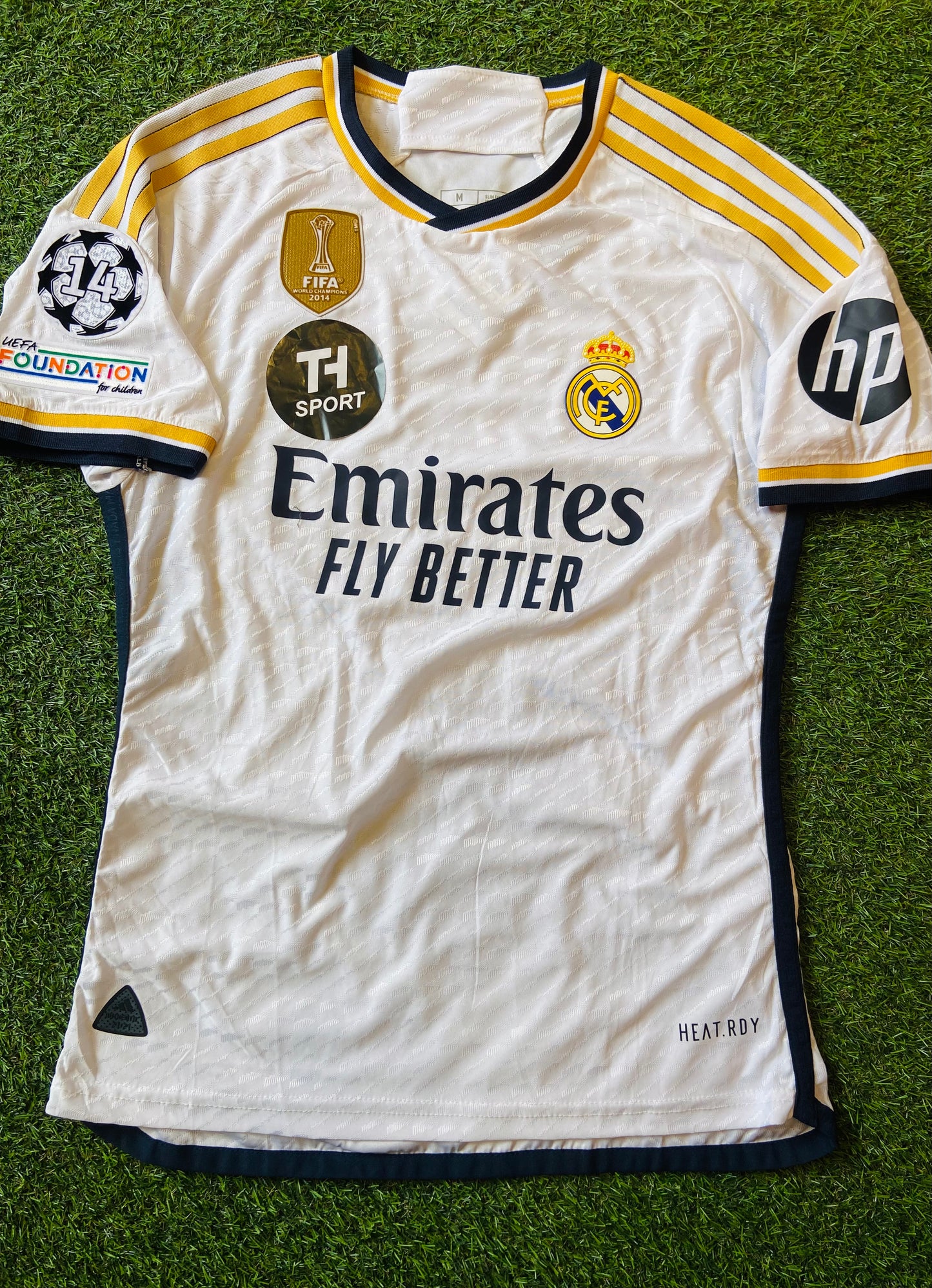 Camiseta Real Madrid Local 23/24 Premium – Con Parche